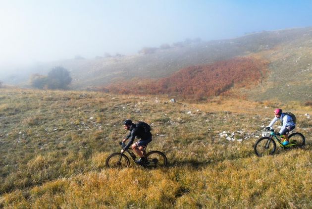 Prema starom Liscu - Jesenska bike vožnja s prijateljima